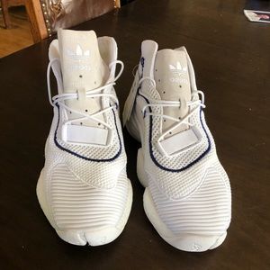 Adidas “CRAZY BYW LVL 1”. Size 12.